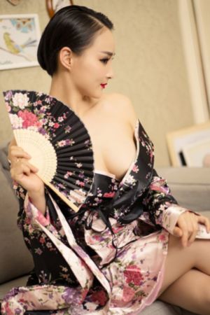 免费观看又色又爽又黄的老色先生